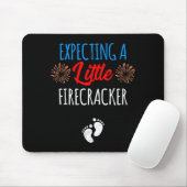 Expecting A Little Firecracker New Mom 4th Of July Mousepad (Mit Mouse)