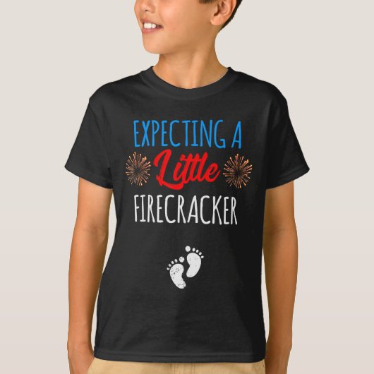 Expecting A Little Firecracker New Mom 4th Of July T-Shirt (Vorderseite)