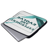 Experiment und Entwicklung Laptopschutzhülle (Vorne Knopf)