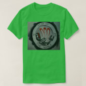 Explodierende native Version des Whales T-Shirt (Design vorne)