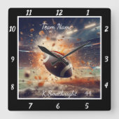 Exploding Football Custom Quadratische Wanduhr (Vorderseite)