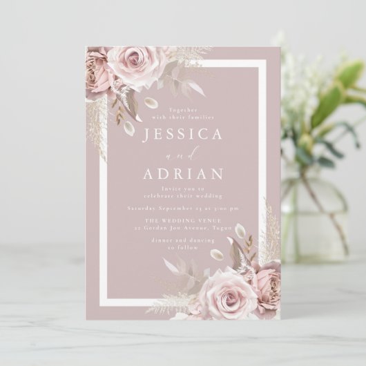 Exquisite Blush Pink Roses Hochzeit Einladung (Stehend Vorderseite)