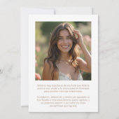 Exquisite Graduate Cap in Beige Tones Graduation Einladung (Rückseite)