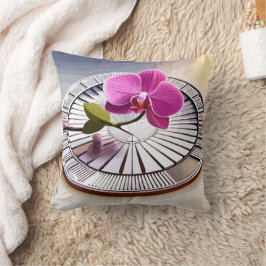 Exquisite rosa Orchideen-Erholungen auf Silberplat Kissen