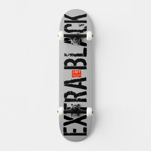 EXTRA BLACK Skateboard (Vorderseite)