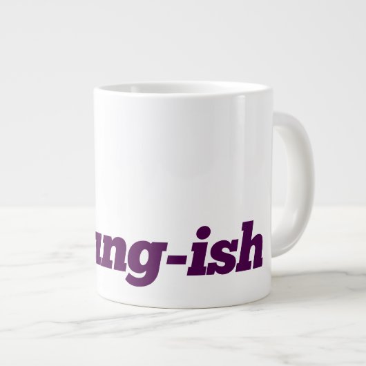 Extra Large Coffee Tasse - #Young-ish - Lila (Vorderseite Rechts)