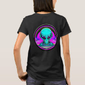 Extra-Terrestriale Alien mit einem UFO T-Shirt (Rückseite)
