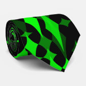 Extrahierte grüne Neondiamanten auf Schwarzem Krawatte (Gerollt)