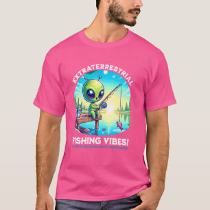 Extraterrestriale Fischerdörfer! Niedliche Alien F T-Shirt