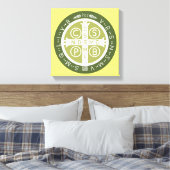 Extravagant Benediktinerkreuz Nr. 3 Green Leinwanddruck (Insitu (Schlafzimmer))