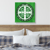 Extravagant Benediktinerkreuz Nr. 4 Green Leinwanddruck (Insitu (Schlafzimmer))