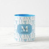Extravagant Blue Bow Mit Monogramm Tasse (Zentrum)