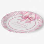 Extravagant ein rosa Coquette Bow Erster Geburtsta Pappteller (Schrägansicht)