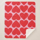 Extravagant romantisches Rot-Rot-Rosa-Herz-Muster  Sherpadecke (Vorderseite)