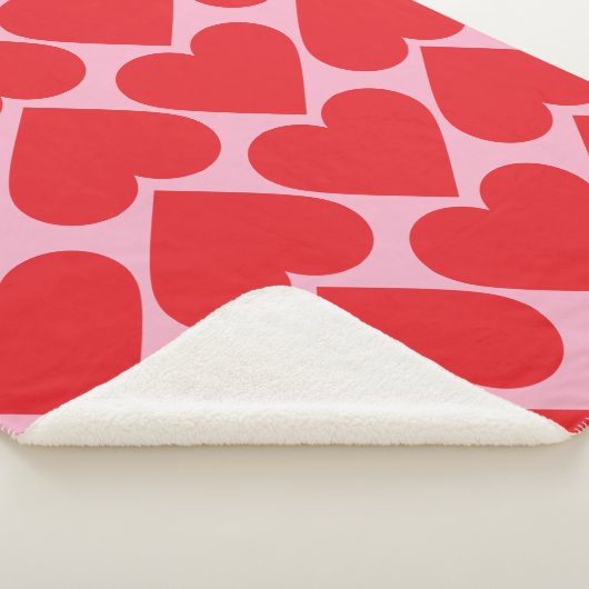 Extravagant romantisches Rot-Rot-Rosa-Herz-Muster  Sherpadecke (3/4)