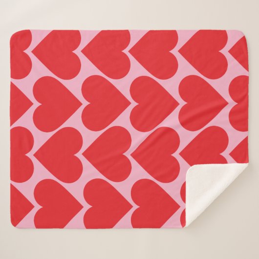 Extravagant romantisches Rot-Rot-Rosa-Herz-Muster  Sherpadecke (Vorderseite (Horizontal))