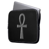 Extravagant Silver Ankh Laptopschutzhülle (Vorderseite Links)