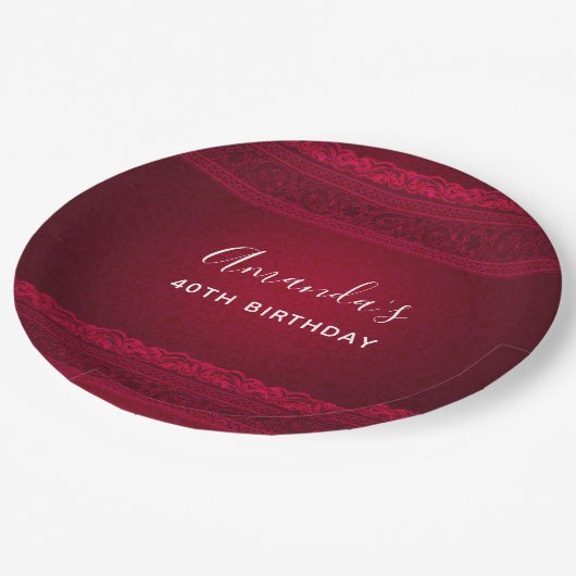 Extravagant und elegant roter Hintergrund Stilvoll Pappteller (Schrägansicht)