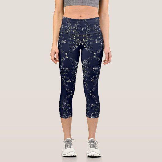 Extravagante 3D-Goth-Recoleta-Herzen DrkBlue Capri Leggings (Vorderseite)