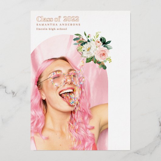 Extravagante Blume Foto Graduate Rose Gold Folieneinladung (Vorderseite)