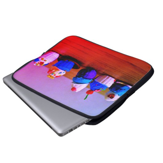 Extravagante Cupcakes Laptopschutzhülle (Vorne Knopf)