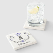 Extravagante Kronenkreuzmonogramm A Steinuntersetzer (Seitenansicht)