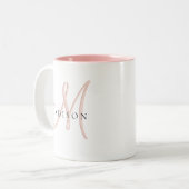 Extravagante Stilftige Blush Pink-Schattenmonogram Zweifarbige Tasse (Vorderseite Links)