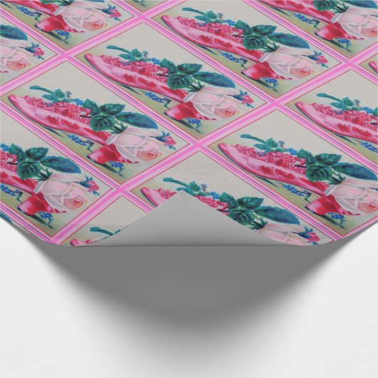Extravaganter Schuh mit Rose Geschenkpapier (Ecke)