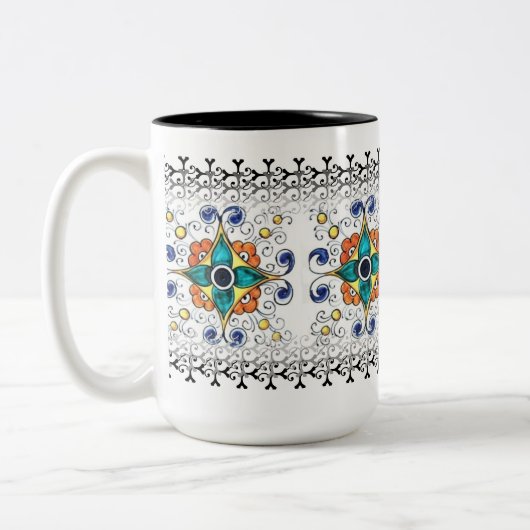Extravagantes Becher-Mosaik Zweifarbige Tasse (Links)