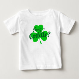Extravagantes irisches Sprichwort einer Doddle Cud Baby T-shirt