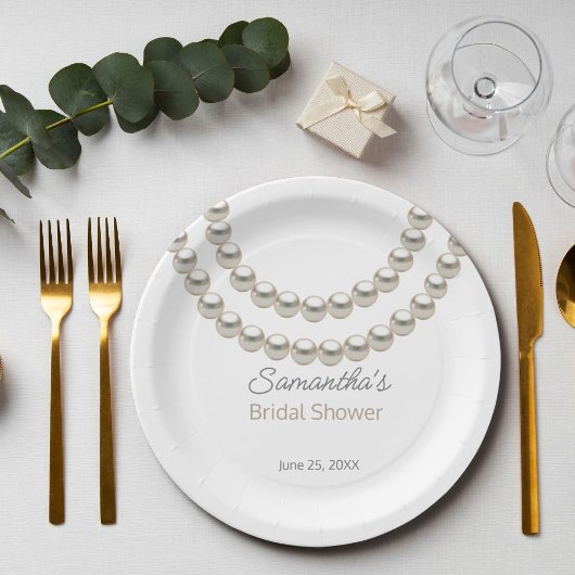 Extravagantes Perlenhalsband-Brautparty Pappteller