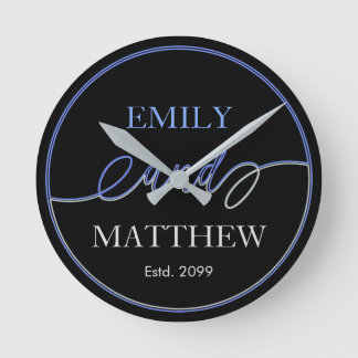 Extravagantes Skript mit mehreren Namen Wall Clock Runde Wanduhr