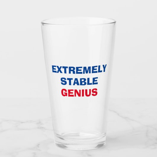 Extrem stabiler Genius Funny Trump Zitat Pint Glas (Vorderseite)