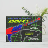 Extreme Laser Tag Boys Geburtstagsparty Einladung (Stehend Vorderseite)