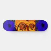 Extremer Sport mit Blumen Skateboard (Horizontal)