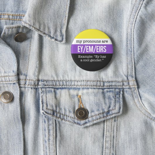 Ey/Em Pronomina - Nonbinary Flagge Button (Beispiel)