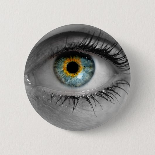 Eye schaut auf das Makro des Viewer-Konzepts Button (Vorderseite)