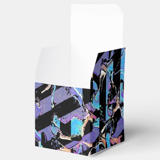 Eyesore-Gefälligkeitsbox Geschenkschachtel (Geöffnet)