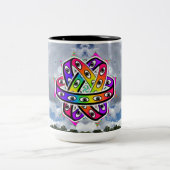 Ezekiel's Wheel UFO on a Cloudy Day Zweifarbige Tasse (Mittel)