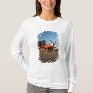 F2G-1D Super Corsair Flugzeug auf einer Luftfahrts T-Shirt