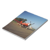 F2G-1D Super Corsair Flugzeug bei einer Flugshow i Notizblock (Rotiert)