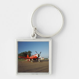 F2G-1D Superseeräuberflugzeug an einer Flugschau Schlüsselanhänger