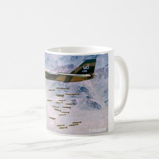 F-111A AARDVARK KAFFEETASSE (VorderseiteRechts)
