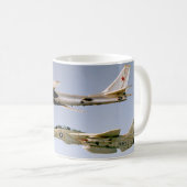 F-14 TOMCAT "BEAR INTERCEPT" KAFFEETASSE (VorderseiteRechts)