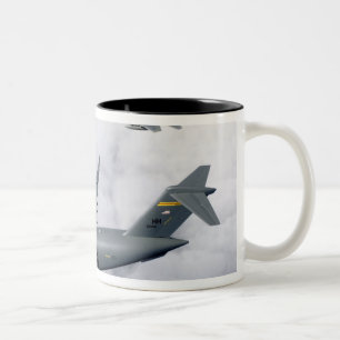 F-15B Eagles Eskorte der erste Hawaii-ansässige Zweifarbige Tasse