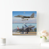 F-15E STRIKE EAGLE QUADRATISCHE WANDUHR (Zuhause)