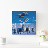 F-15E STRIKE EAGLE QUADRATISCHE WANDUHR (Zuhause)