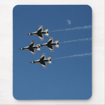 F-16 Donnervögel Diamantbildung