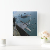 F-16 Fighting Falcons Quadratische Wanduhr (Zuhause)