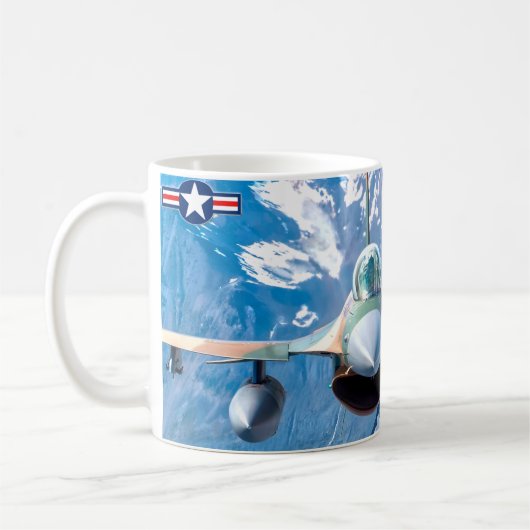 F-16C KAMPF FALCON Wingman Tasse (Links)